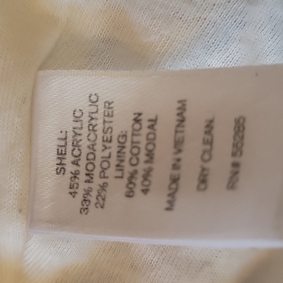 Express Women's faux fur jacket/vest...M/L - Picture 5 of 13